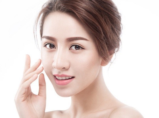 Cách bấm huyệt chữa trị bọng mắt hiệu quả tại nhà